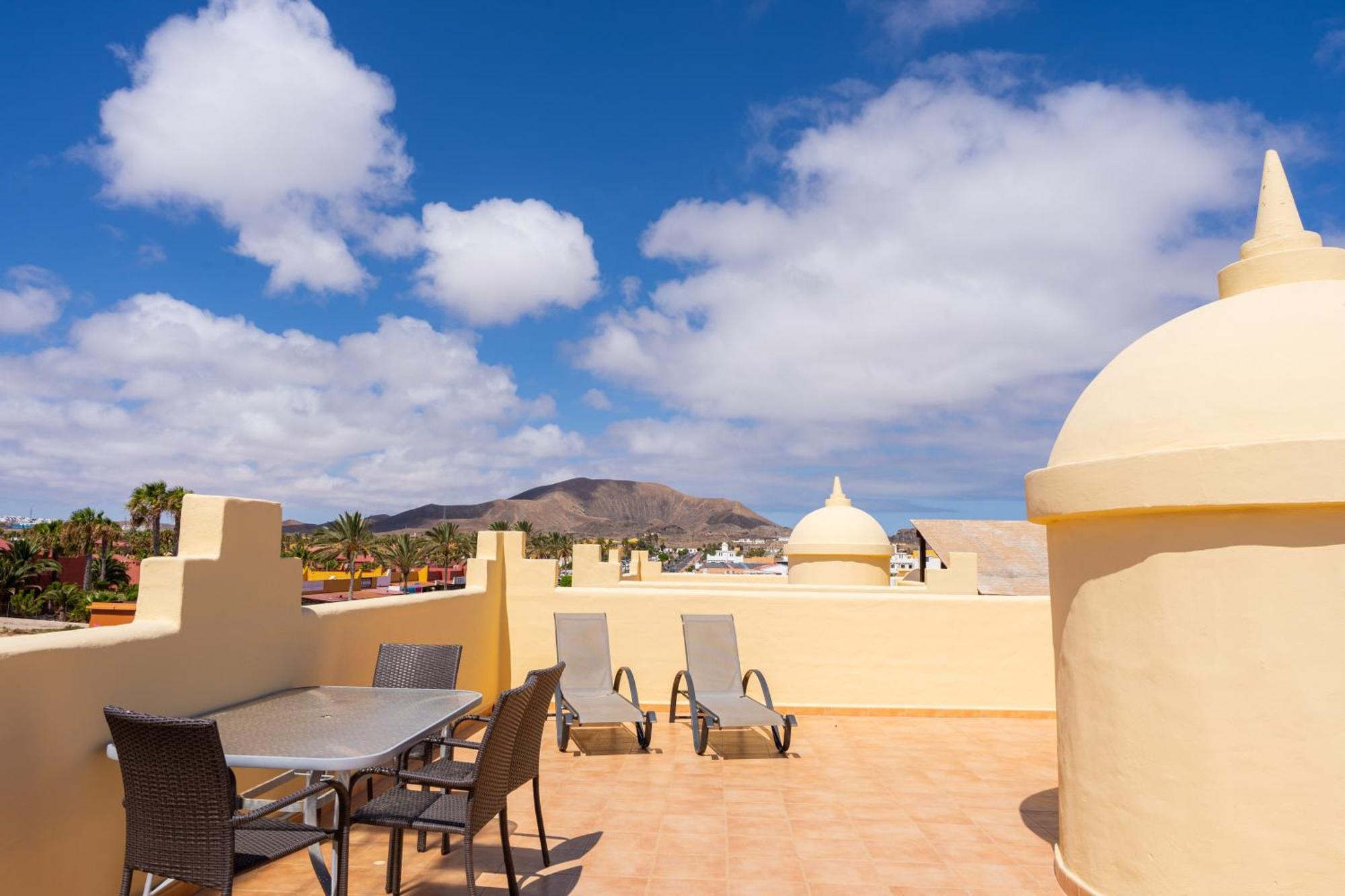 Villas Y Apartamentos El Sultan Corralejo Exteriér fotografie